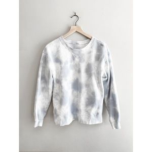 Abercrombie & Fitch Tie-Dye Wash Crew Sweatshirt